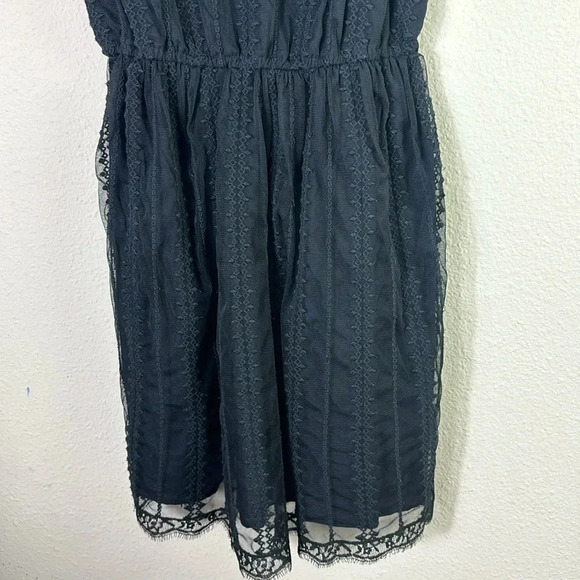 Abercrombie & Fitch Black Mini Lace Dress Spaghetti Straps in Black size XS - Picture 2 of 9